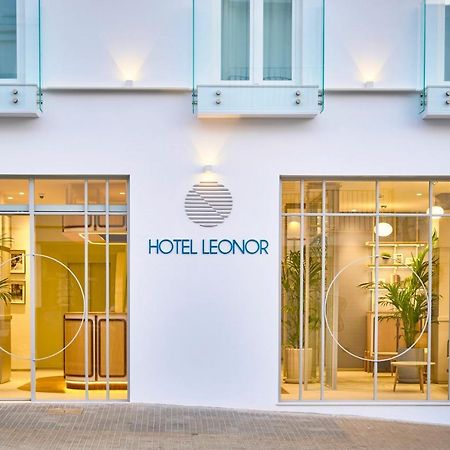 Hotel Leonor Conil コニル・デ・ラ・フロンテラ エクステリア 写真